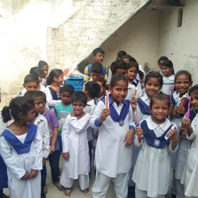 Pakistani School Kids 03